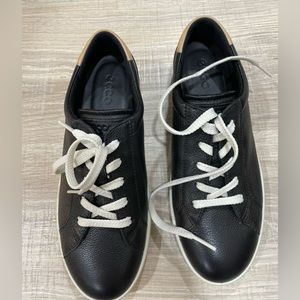 Ecco leather black shoes- nwot size usa 6 and EU 37